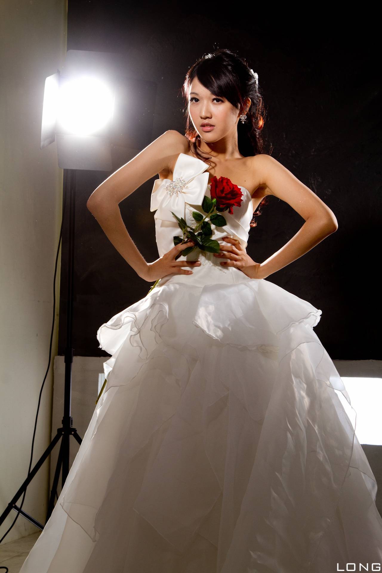 棚拍]Jill 瑋廷 婚紗之白 Beauty性感美女写真套图